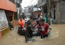 Dampak usai Banjir Manado : Ribuan Rumah rusak dan Warga terpaksa mengungsi.