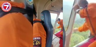 Tim SAR berusaha mengevakuasi Korban Helikopter yang ditumpangi Kapolda Jambi