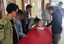 Empat Oknum Mahasiswa Pembakar Foto Presiden Berakhir Meminta Maaf.