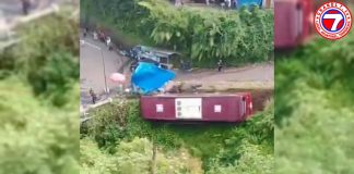 Bus Terperosok di Guci, Tegal. 1 orang meninggal dan 37 Luka ringan