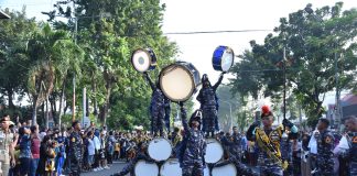 GS Gita Jala Taruna AAL Getarkan Surabaya di acara Car Free Day