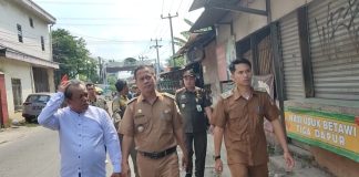 Camat Tambun Selatan Tinjau Bangli di Pondok Timur Indah