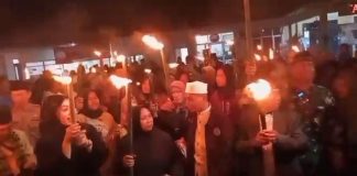Pawai Obor Tradisi Sambut Tahun Baru Islam di Bekasi