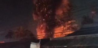 Gegara Bakar Sampah, Satu Rumah Hangus di Lalap si Jago Merah di Bekasi
