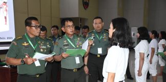 Kasdam I/BB Pimpin Sidang Parade Penerimaan Caba PK TNI AD TA 2023 Keagamaan, Keahlian, Atlet dan Reguler Wanita Panda Medan
