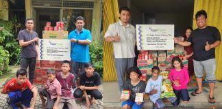 FajarPaper Salurkan Bantuan ke Panti Asuhan Korban Kebakaran di Bekasi