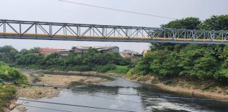 Dinas LH Jawa Barat Selidiki Penyebab pencemaran Kali Bekasi