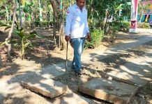 Eks-Kades Bongkar Jalan Beton Akibat Diduga Korupsi Dana Desa