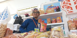 Dapat Modal & Inkubasi Bisnis, UMKM Pesta Rakyat Simpedes BRI Sukses Jadi Produsen Snack di Jawa Timur
