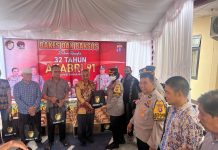 Polres Barito Utara Gelar Kegiatan Bakti Kesehatan dan Bakti Sosial dalam Rangka Peringatan 32 Tahun AKABRI 91 Mengabdi Untuk Negeri