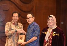 Penobatan Kabupaten Barito Utara Sebagai Kabupaten Yang Paling Berkelanjutan Untuk Tata Kelola Air dalam UI Green City Matri