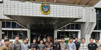 Persatuan mahasiswa peduli sumut gelar aksi demo desak PT juishin Indonesia tutup