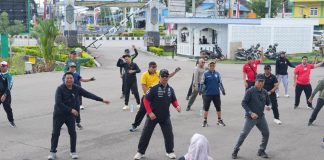 Olahraga Bersama, Bupati Barito Utara Pastikan Proyek Infrastruktur Berjalan Sesuai Target